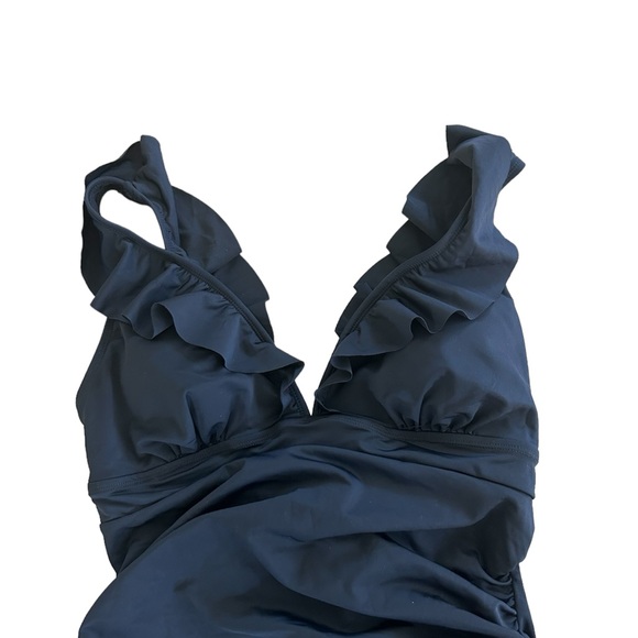 Cupshe Women's Ruffled Lace up One Piece Swimsuit Black, XL, NWT - Picture 5 of 6